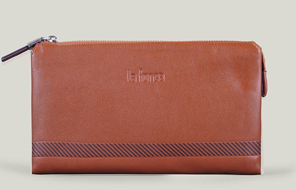 [Image: Vi-cam-tay-nam-VCTLA081-1-N-DAI-DIEN.jpg]