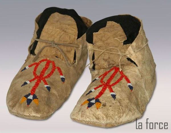 giày moccasin