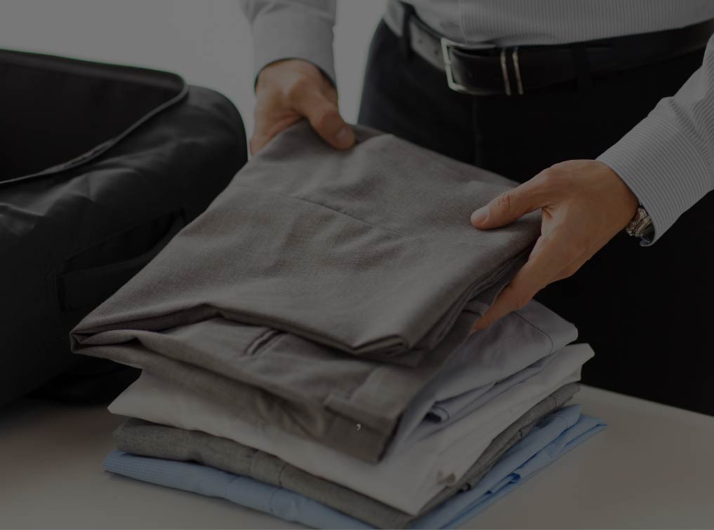 cách gấp áo sơ mi không nhăn