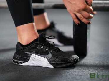 Tập gym nên mang giày gì? Cách chọn giày tập gym nam nữ tốt