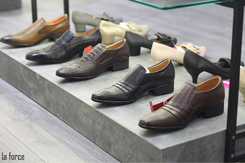 Mua Giày mọi nam cao cấp da bò - Giầy lười giá rẻ nhất - Bảo hành 12 tháng  tại Manzo store - GT 112 - 38 tại Shop giày da nam DN | Tiki