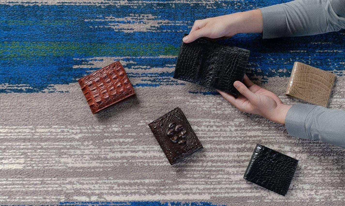 Ảnh danh mục ví da cá sấu nam 4